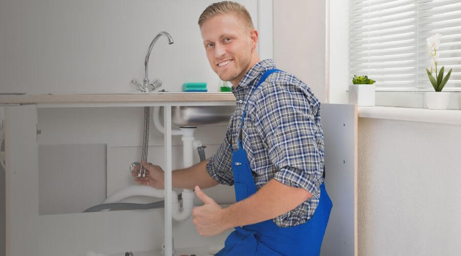 Professional expert plumbing services in Plano, IA